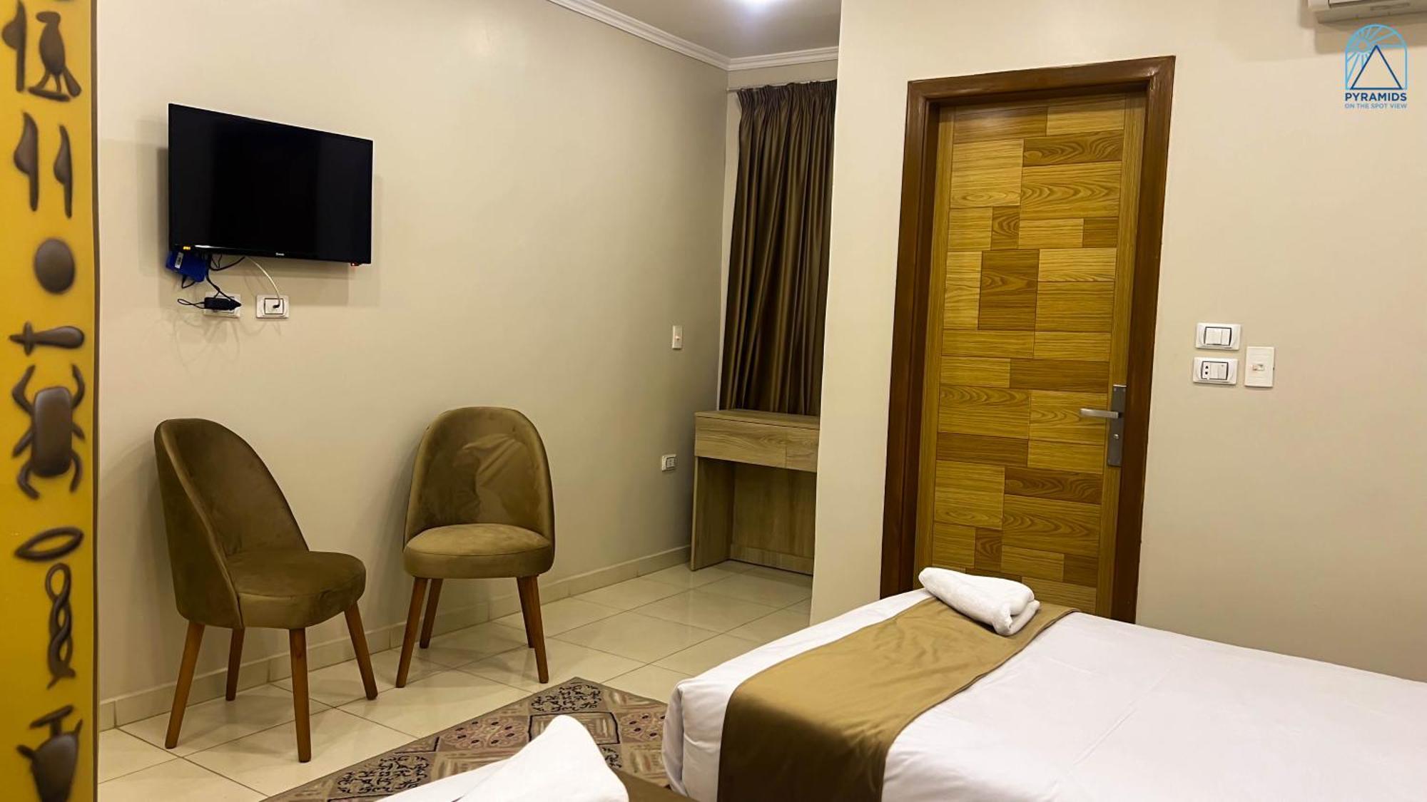 Pyramids On The Spot View Hotel Kafrat al Jabal Exterior photo